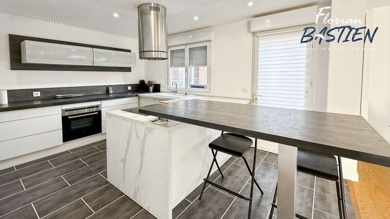 Maison à AUBRY-DU-HAINAUT