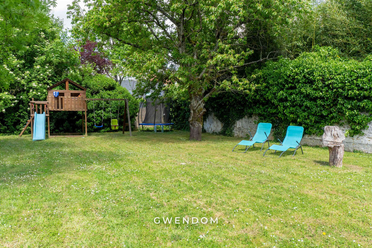 Appartement à TORCY