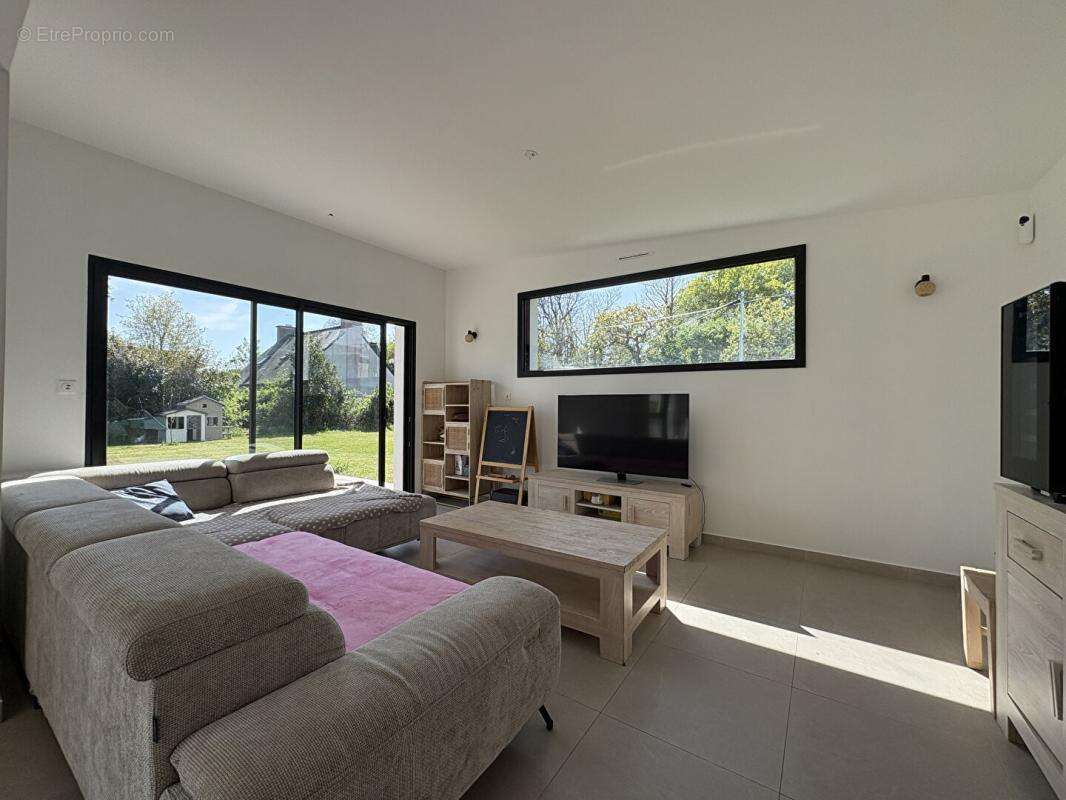 Maison à RIEC-SUR-BELON