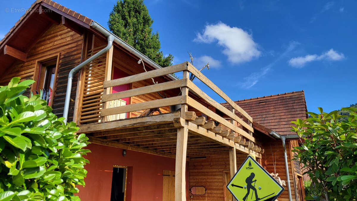 Maison à SAINT-BERON