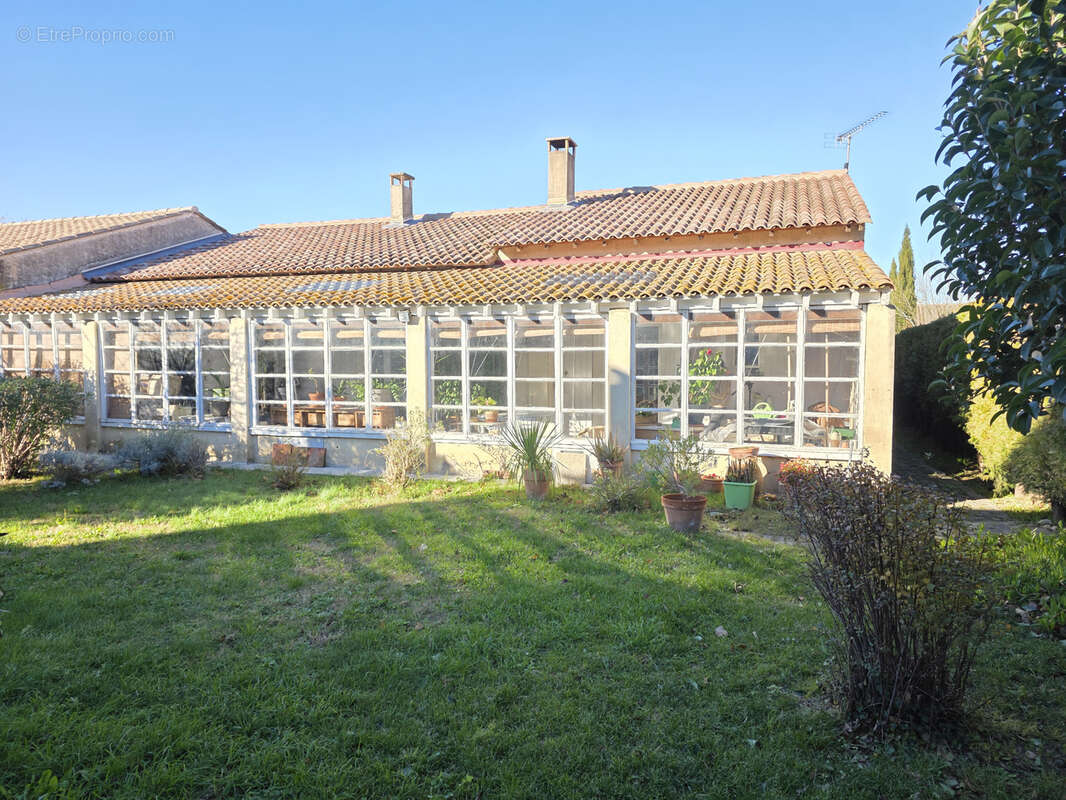 Maison à SAINT-MARTIN-DE-CRAU
