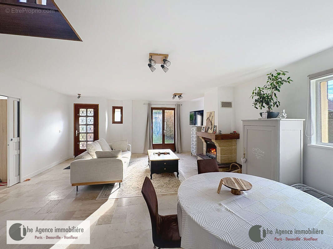 Maison à TOURVILLE-EN-AUGE