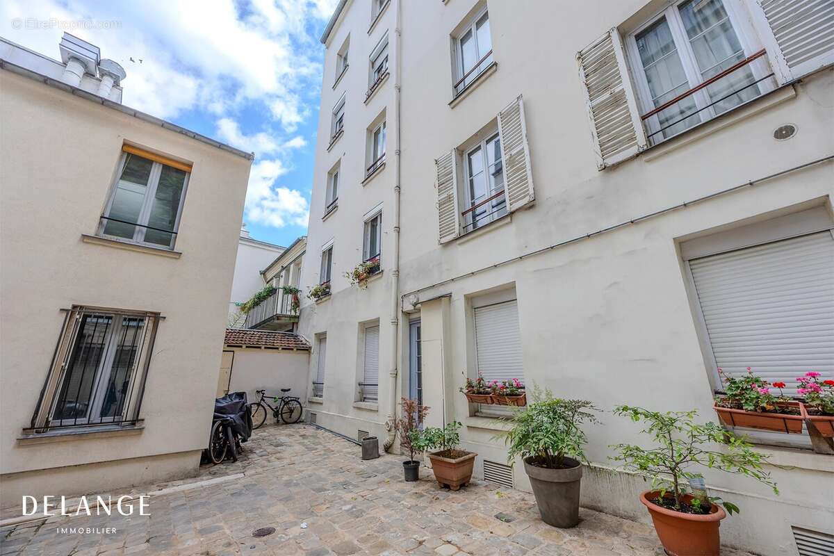 Appartement à PARIS-12E