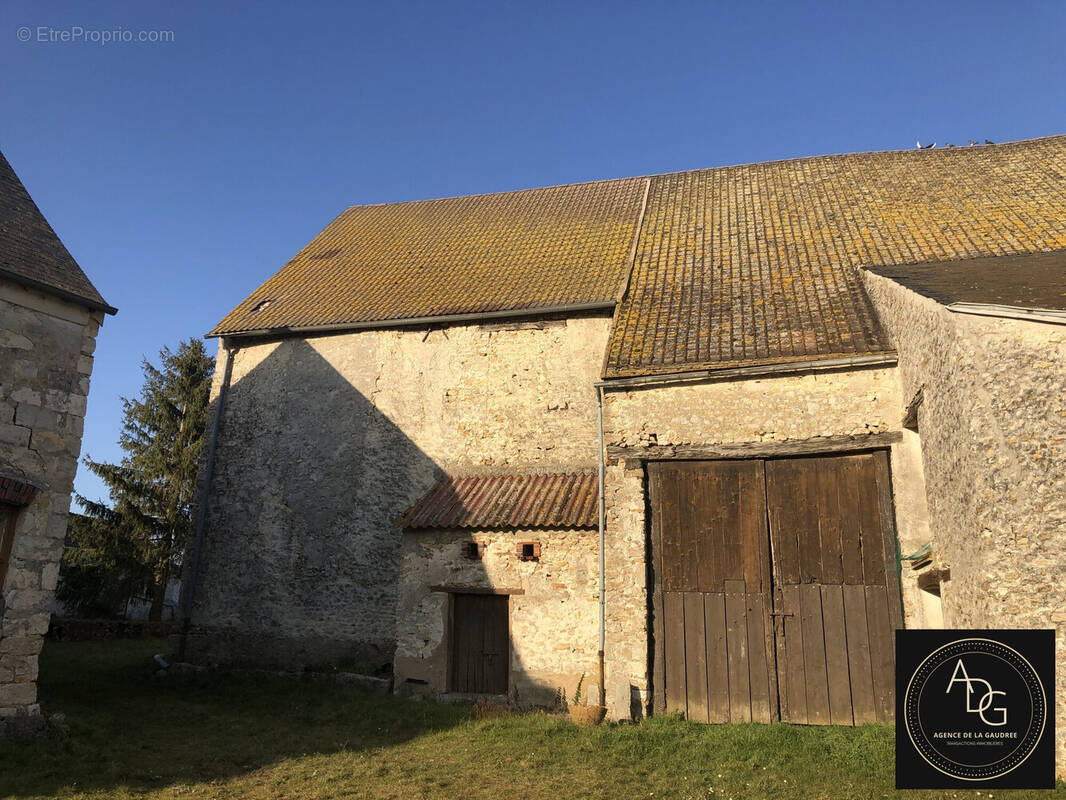 Maison à PLESSIS-SAINT-BENOIST
