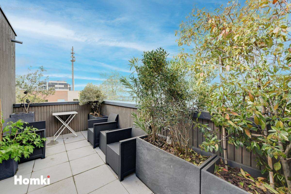 Appartement à NANTERRE