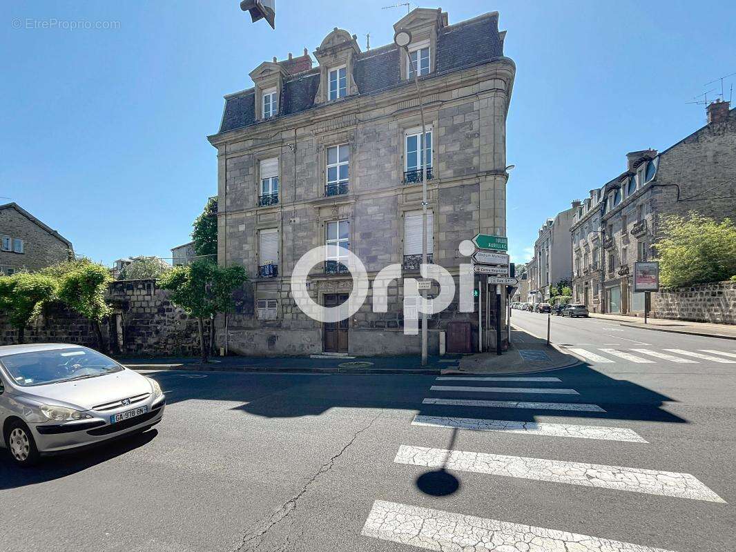 Appartement à BRIVE-LA-GAILLARDE