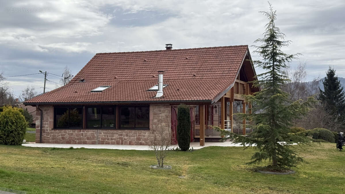 Maison à LA VOIVRE