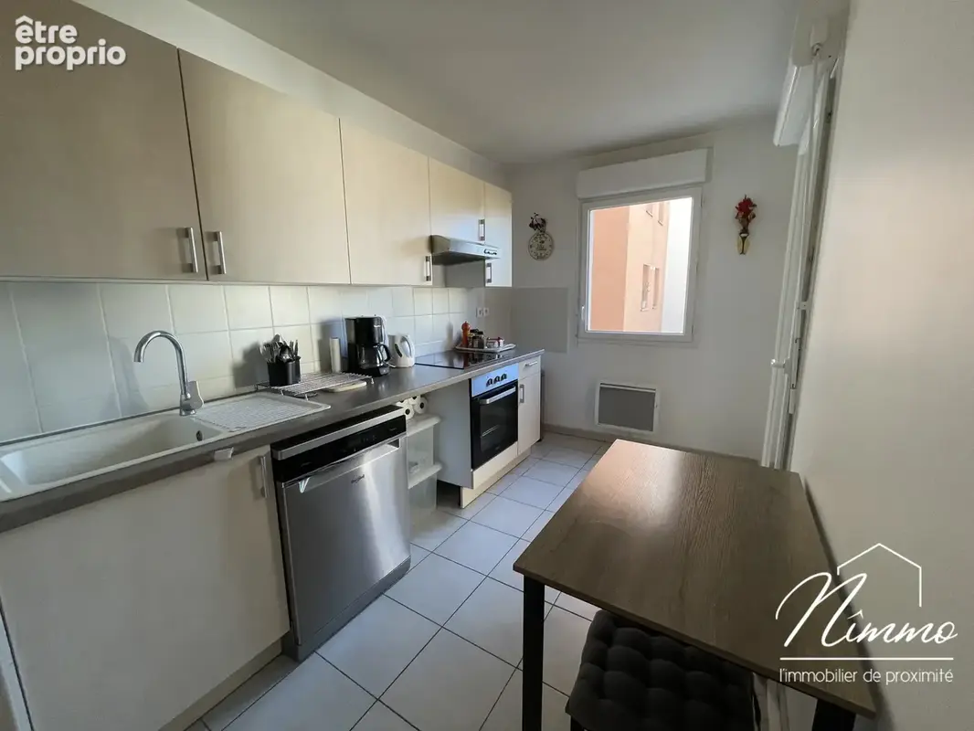 Nimes notre dame appt type 3 avec terrasse et garage en exclusivite - photo 3