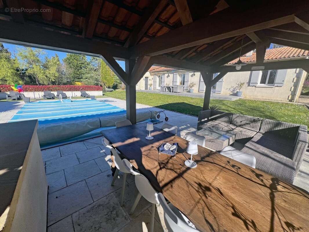 Maison à CAMPAGNE