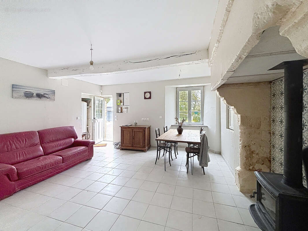 Maison à PICAUVILLE