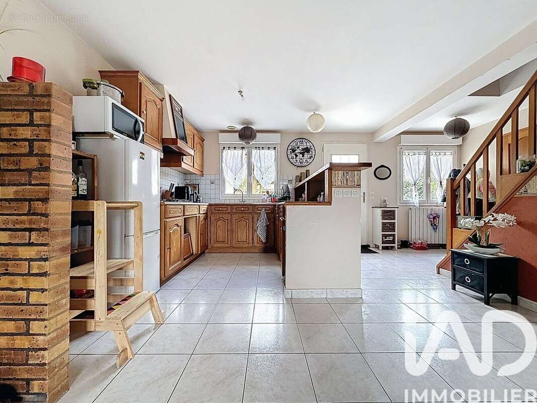 Photo 8 - Maison à LINAS