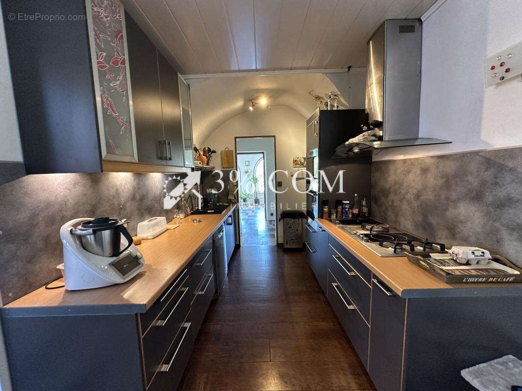 Maison de caractères 10 pièces, 7 chambres avec piscine - photo 12