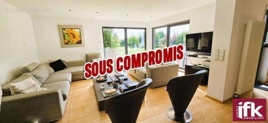 Belle propriété 249m2 sur un terrain de 15 ares à Algolsheim avec piscine - photo 5
