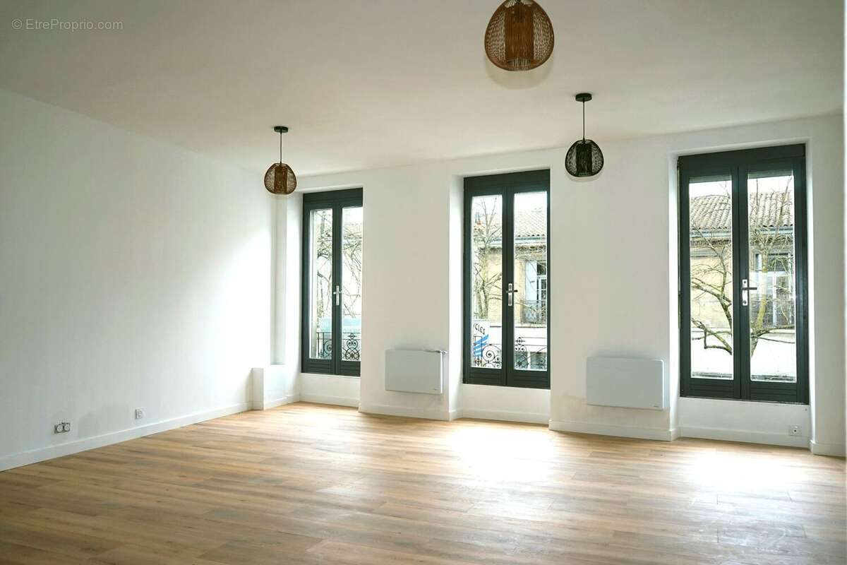 Appartement à BORDEAUX