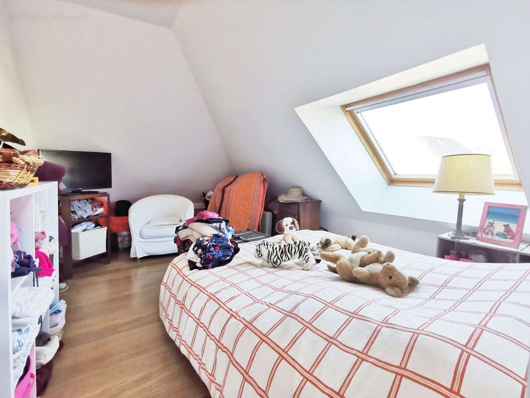 Maison à MAGNY-LES-HAMEAUX