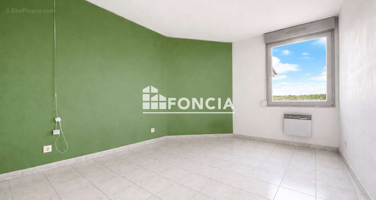 Appartement à SAINT-JEAN-DE-VEDAS