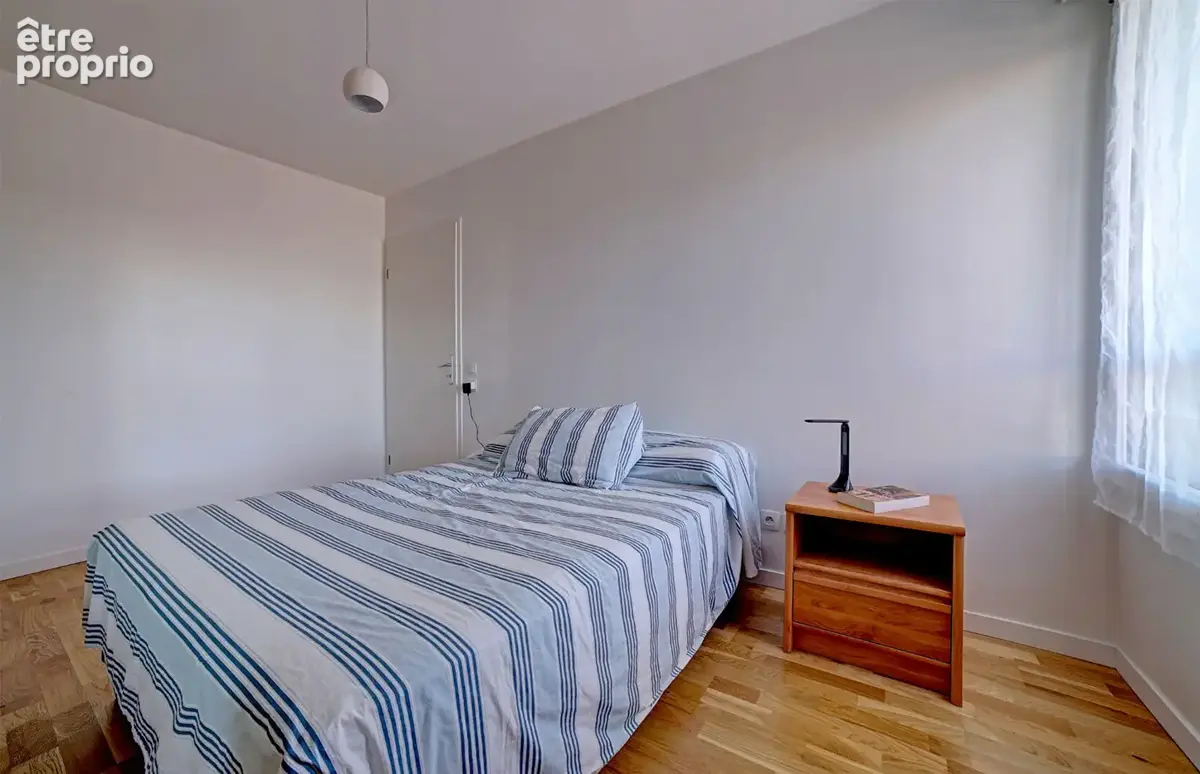 Appartement SURESNES 2 pièce(s) 38.2 m2 - photo 8