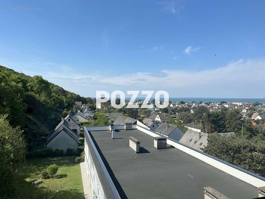 Appartement à JULLOUVILLE