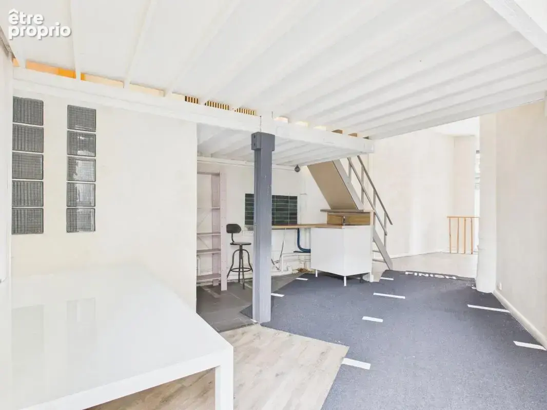 Loft avec commercialité - photo 2