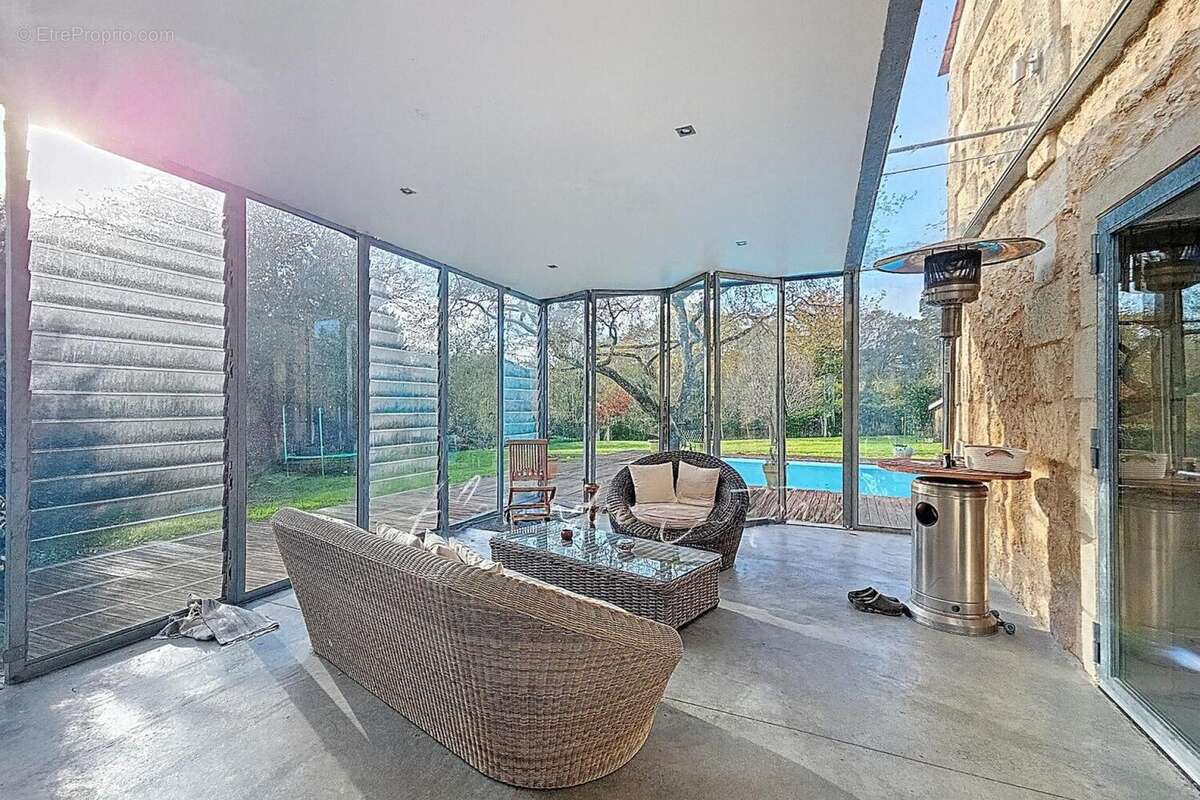 Photo 2 - Maison à CARIGNAN-DE-BORDEAUX