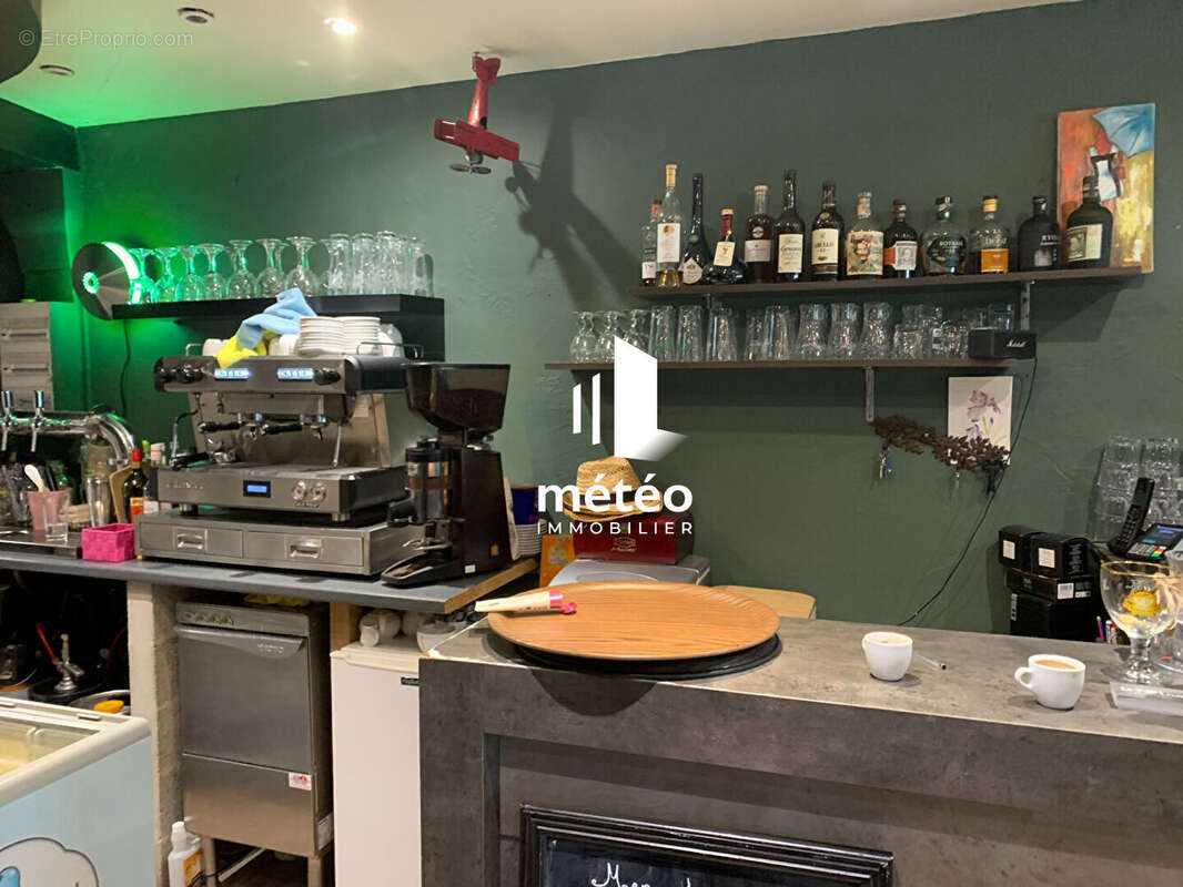 Commerce à LES SABLES-D&#039;OLONNE