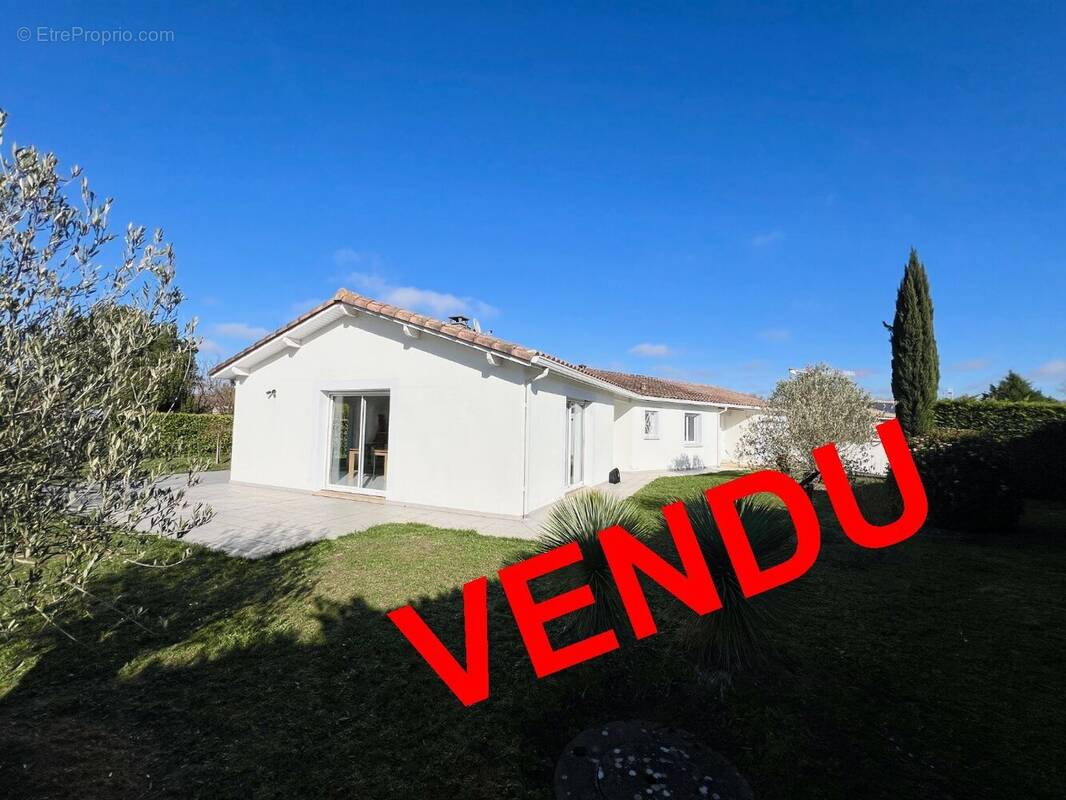 Maison à BAZIEGE