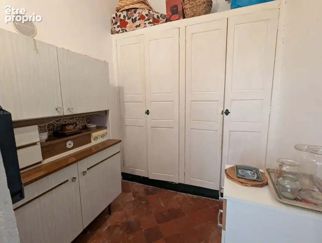 AUPS, charmant appartement situé au premier étage avec remise. - photo 7