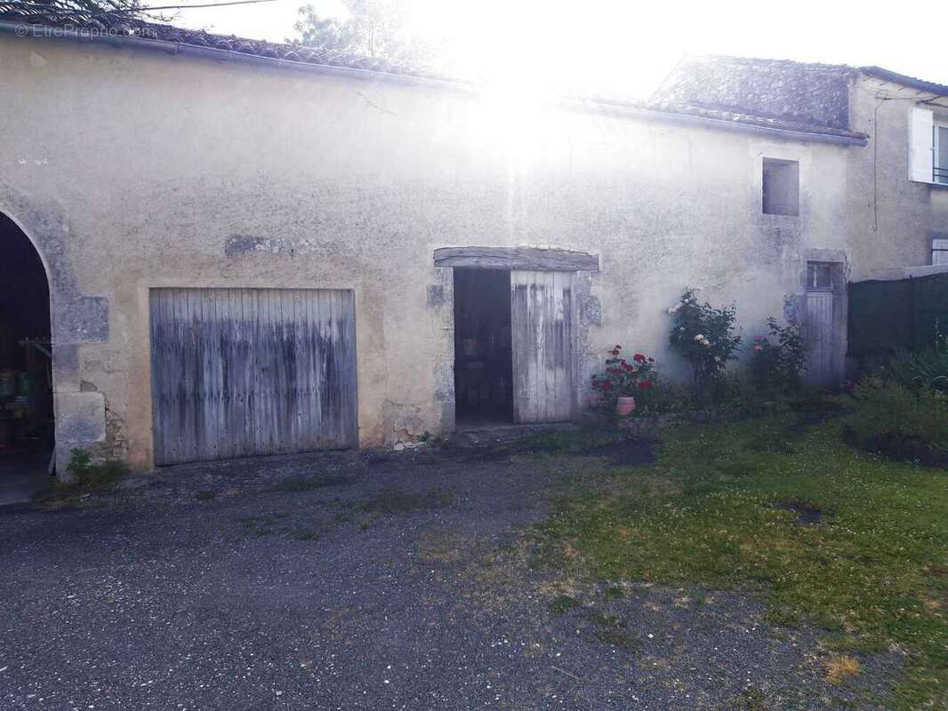 Appartement à CIERZAC