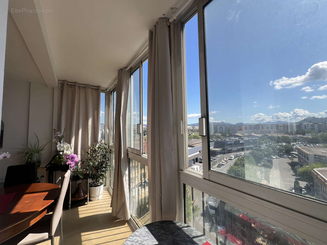 Appartement à MARSEILLE-8E