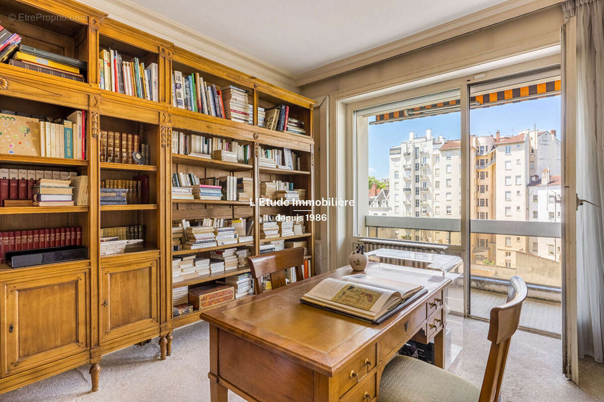 Appartement à LYON-6E