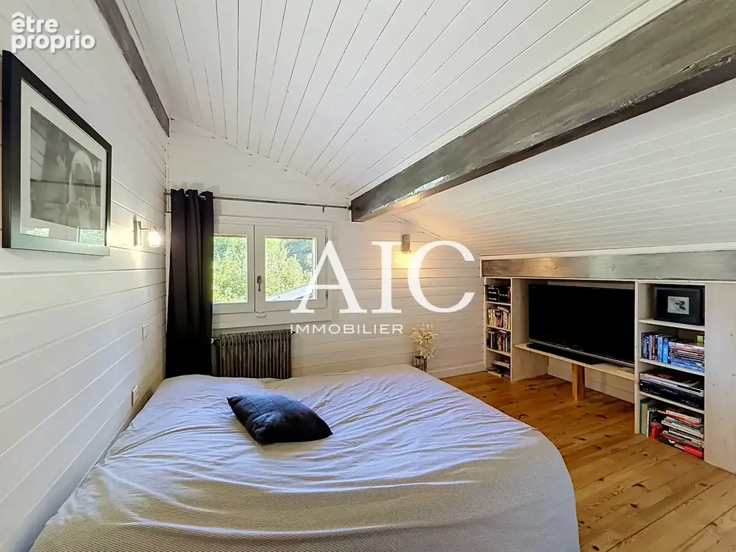 Chalet de caractère avec piscine et vue panoramique sur le Mont-Blanc - photo 14