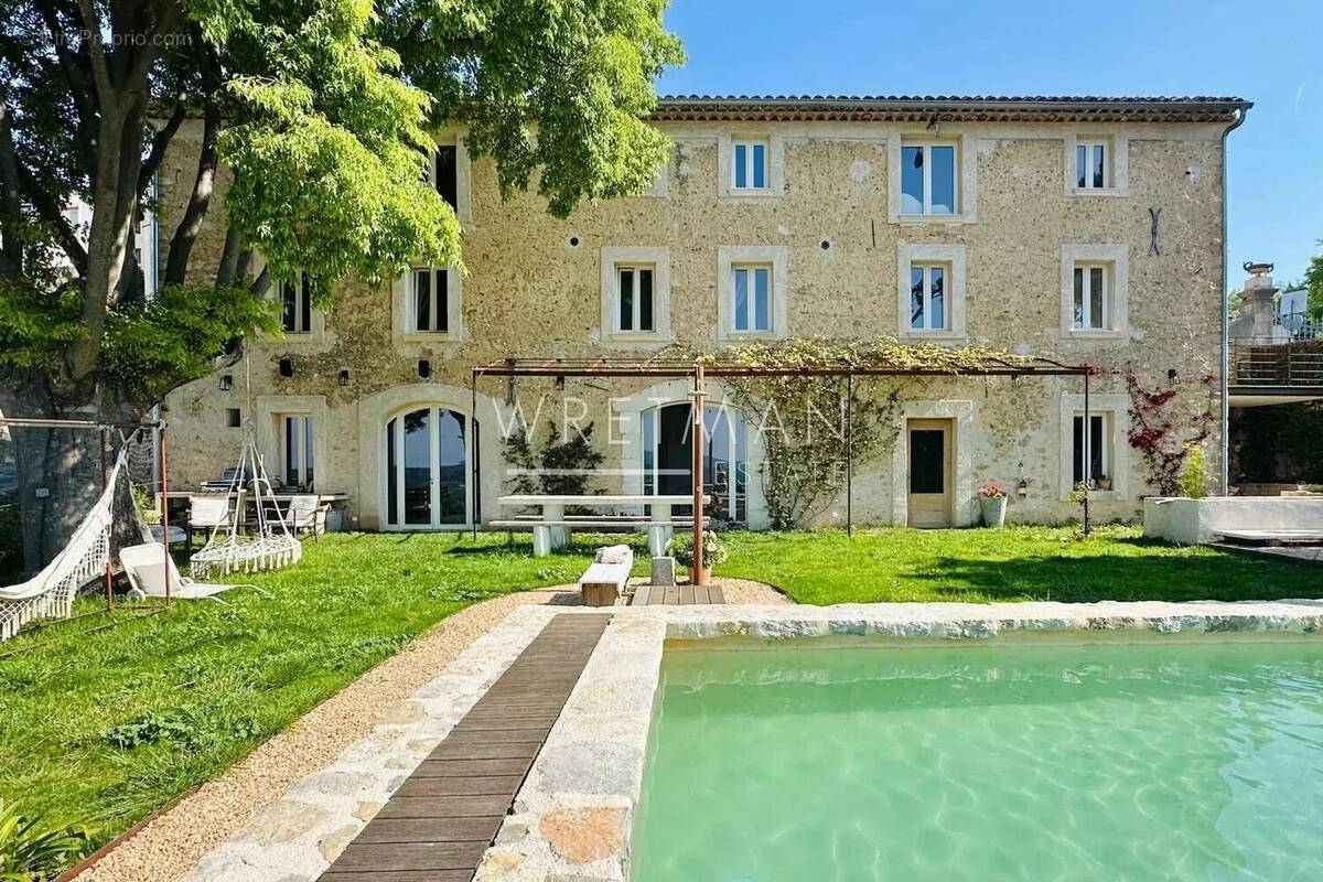 Maison à FAYENCE