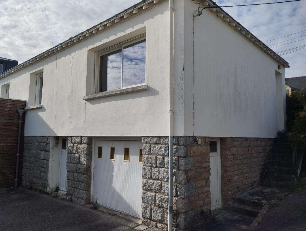 Maison à MUZILLAC