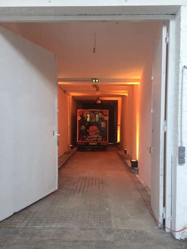Commerce 530 m² à vendre à Lille (59000) - photo 2