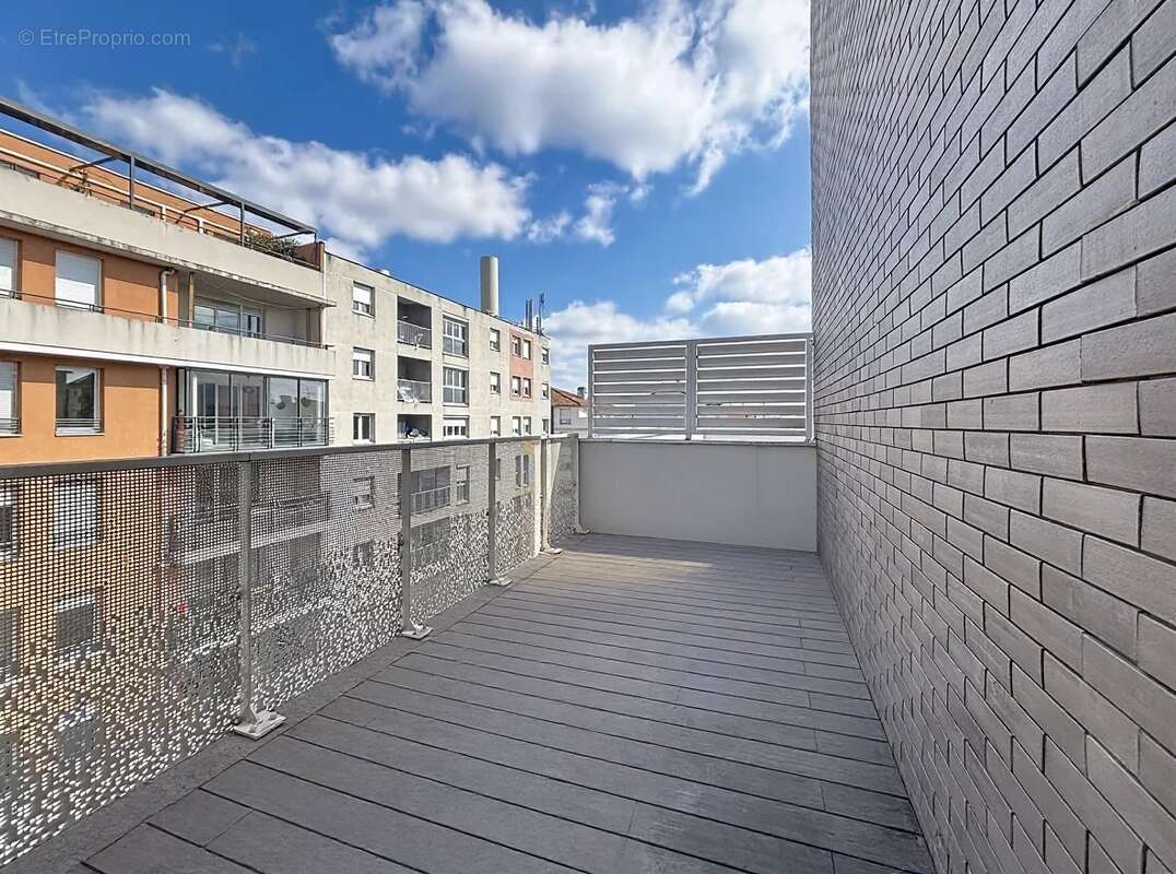 Appartement à VILLEURBANNE