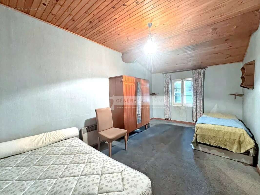 Maison à BELLEGARDE