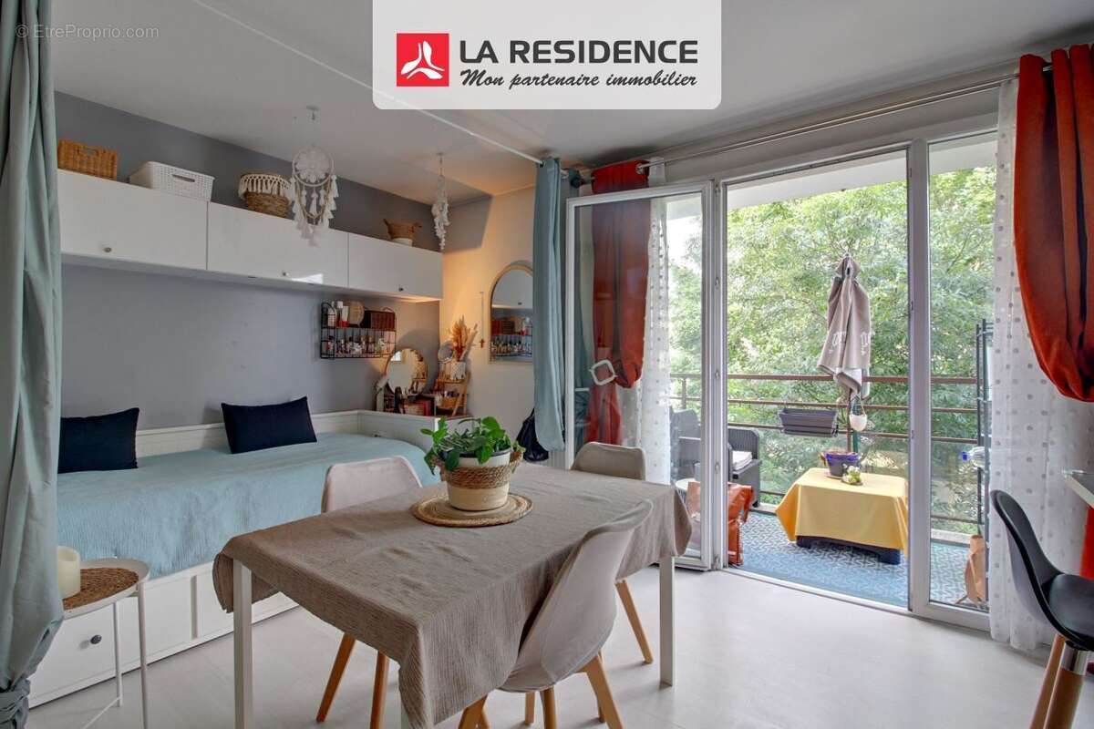 Appartement 63 m² à Les Mureaux  - photo 2