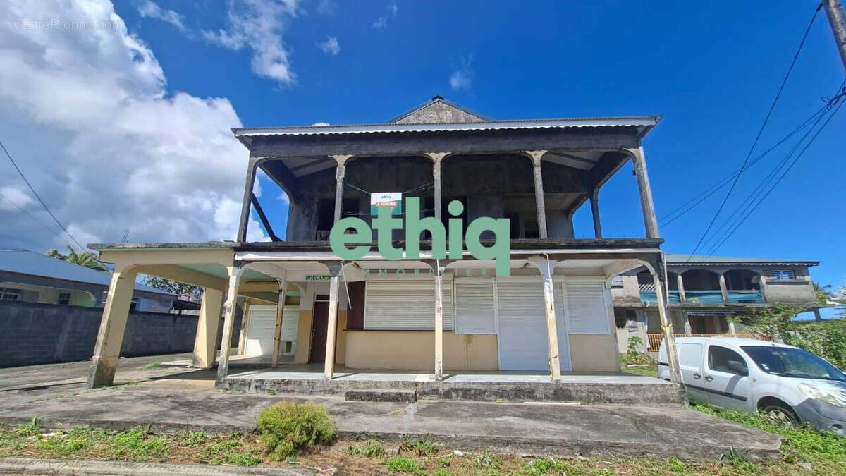 Maison à SAINTE-ROSE