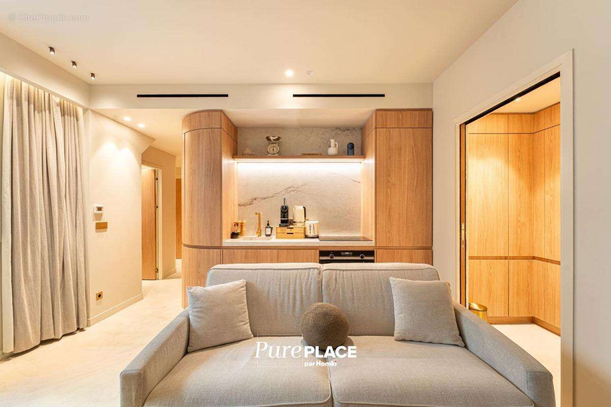 Appartement à MARSEILLE-7E