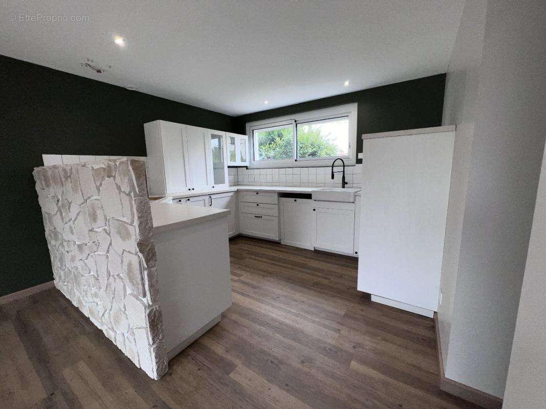 Maison 68 m² à Montrejeau  - photo 6