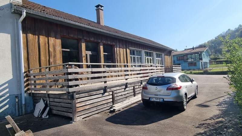 Maison à LA BRESSE