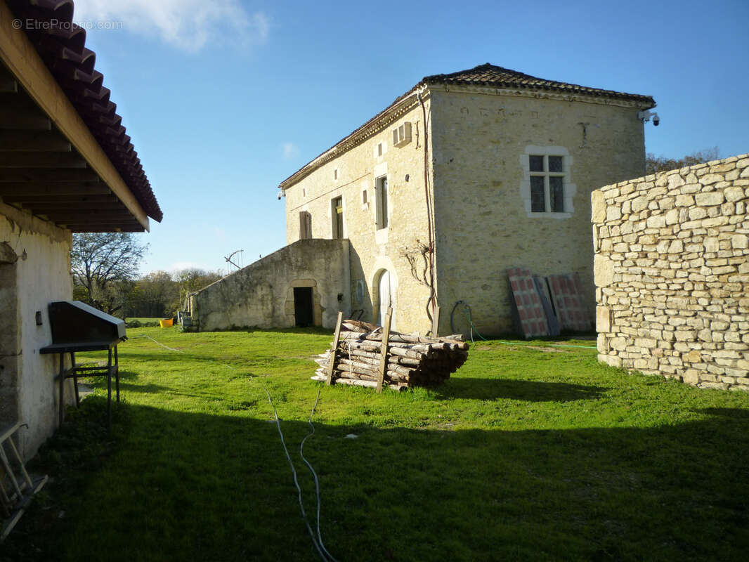Maison à MASQUIERES