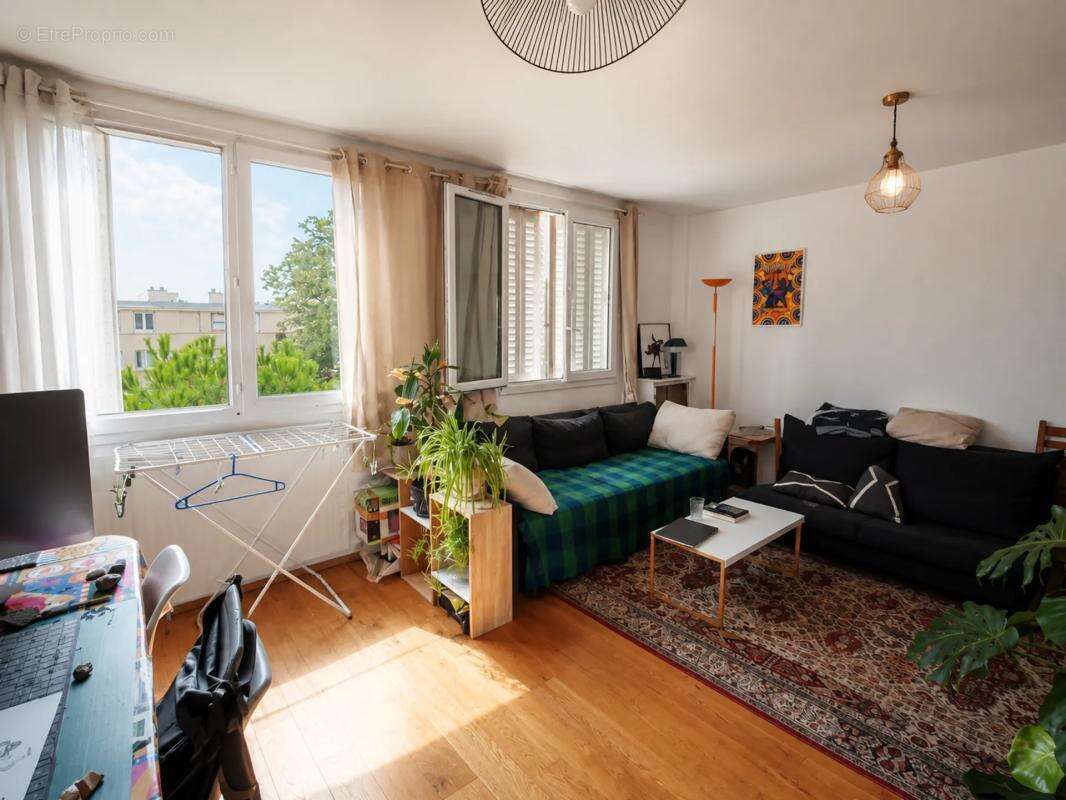 Appartement 3 pièces de 60 m² à Ivry-sur-Seine - photo 2
