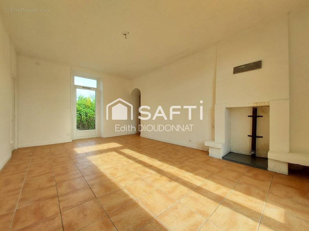 Photo 1 - Maison à LE CHAMP-SAINT-PERE