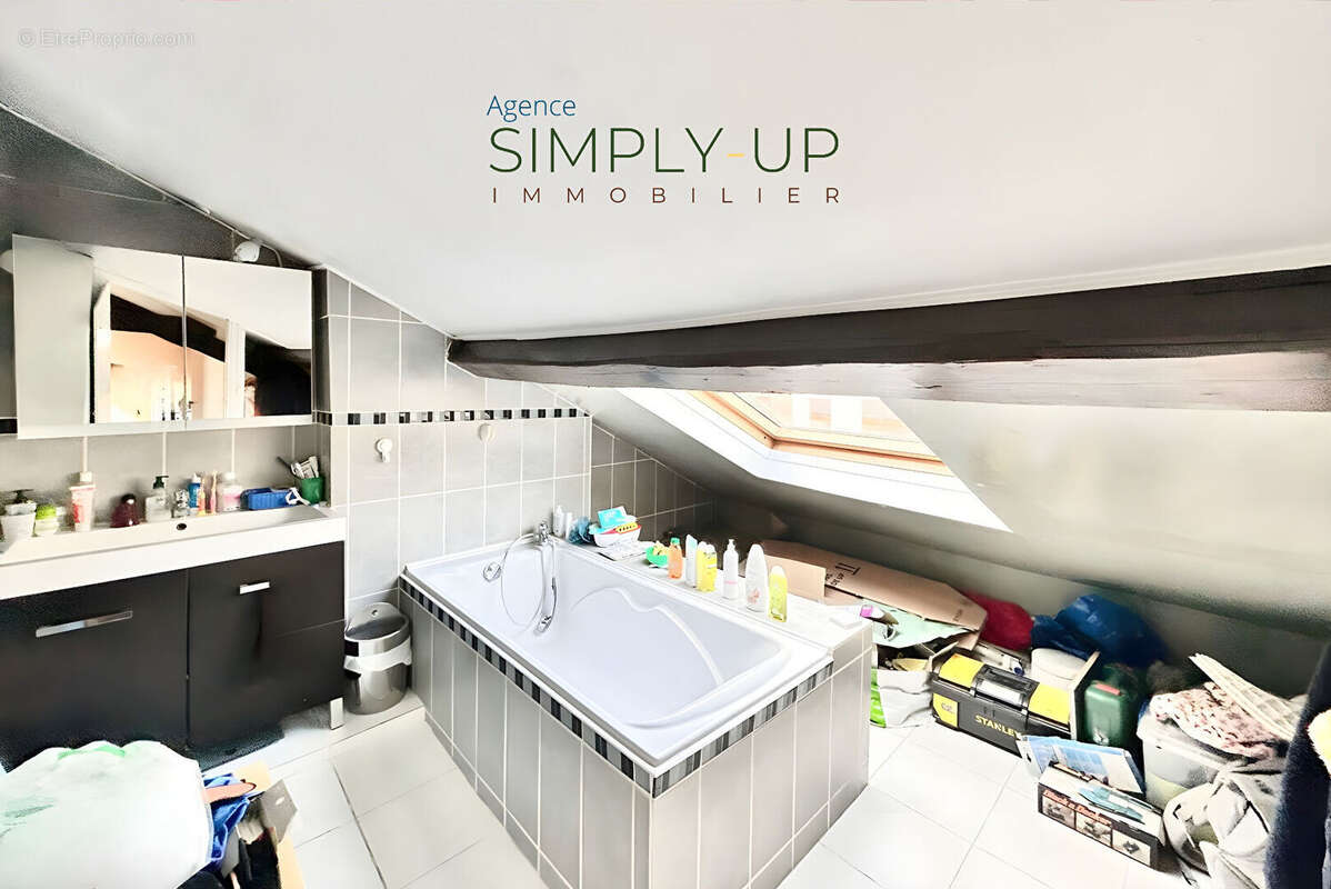 Appartement à MONTREUIL