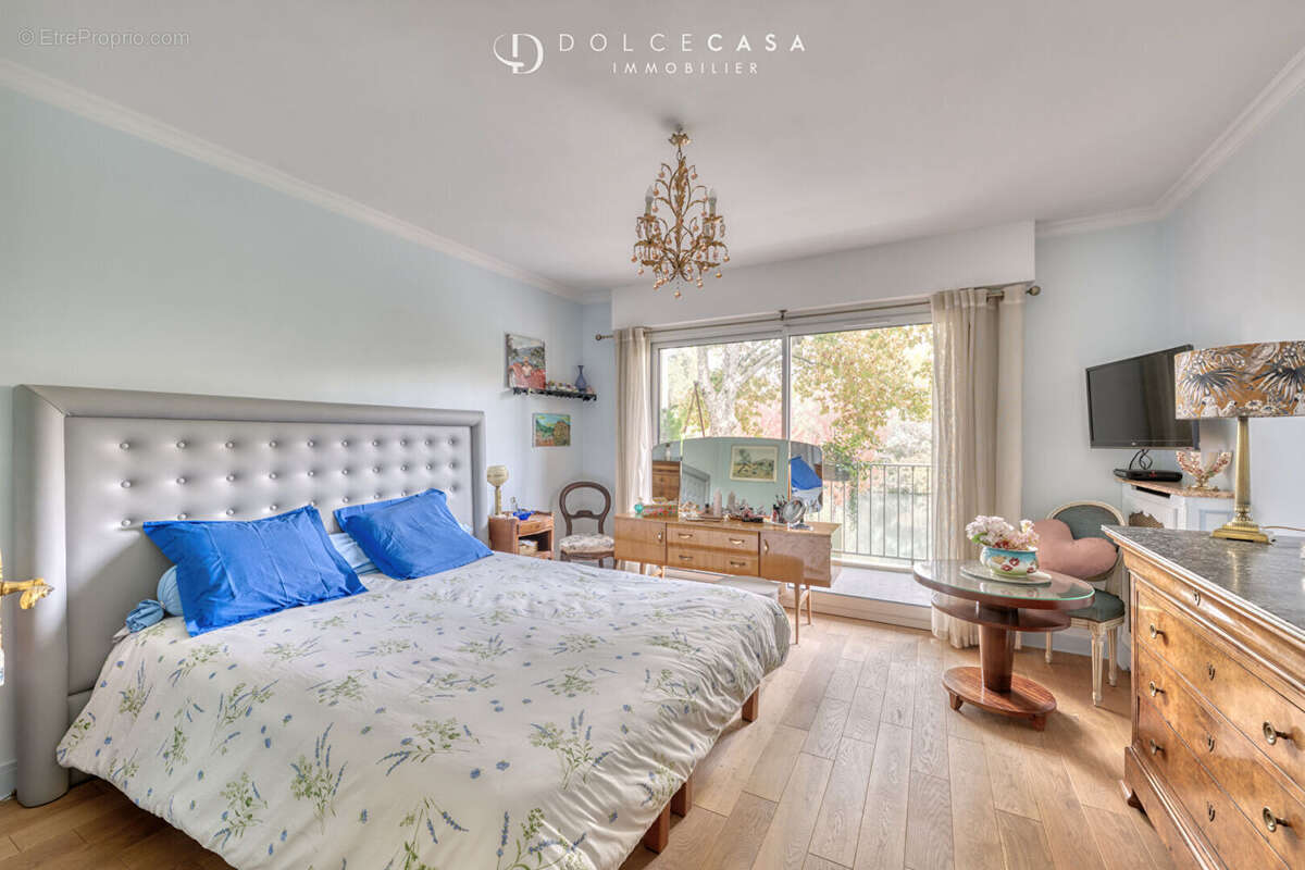 Appartement à SAINT-MAUR-DES-FOSSES