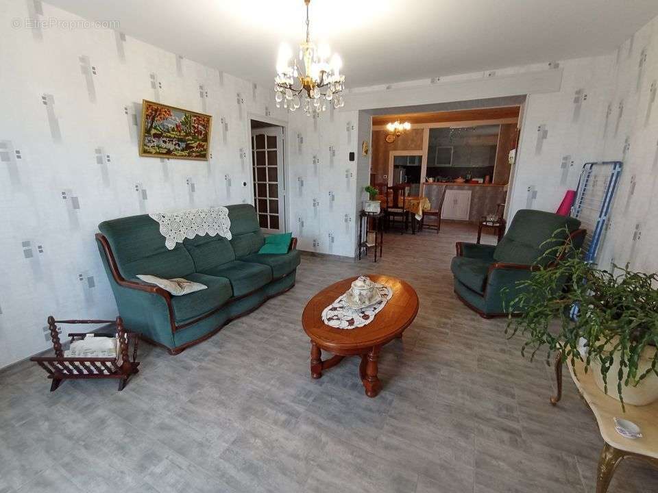 Maison à LIERNOLLES