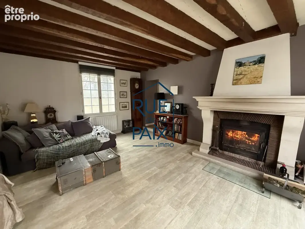 Maison à SAINT-GERVAIS-LES-TROIS-CLOCHERS