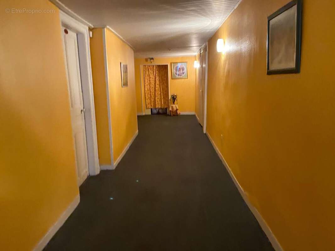 Photo 6 - Commerce à PLOMBIERES-LES-BAINS