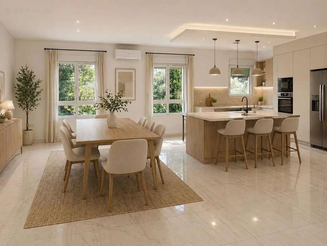 Maison à MOUGINS